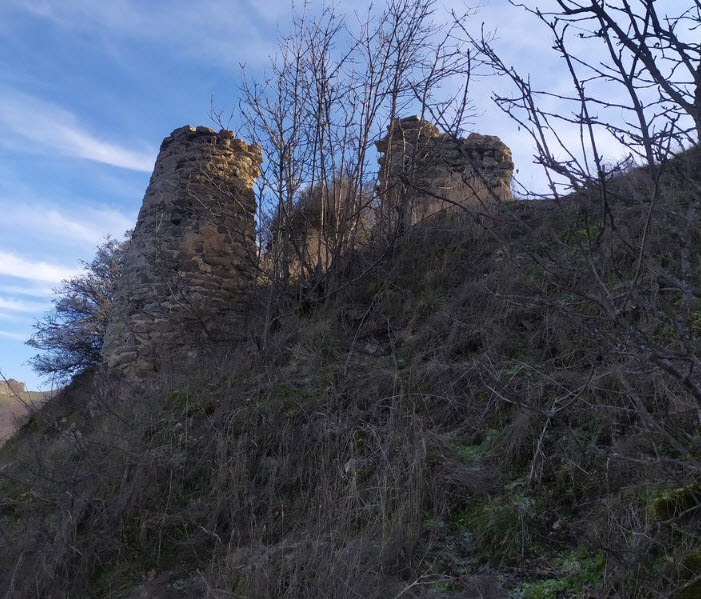 Avarsin Castle, Iran
